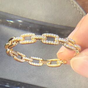David yurman Stax Chain Link Hoop Earrings in 18K Yellow Gold with Diamonds